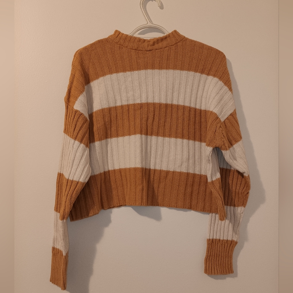 2 For 25$ American Eagle Sweater